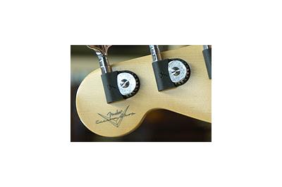 Fender Custom Classic BLK Pala detras - Fender Custom Classic BLK Pala detras -